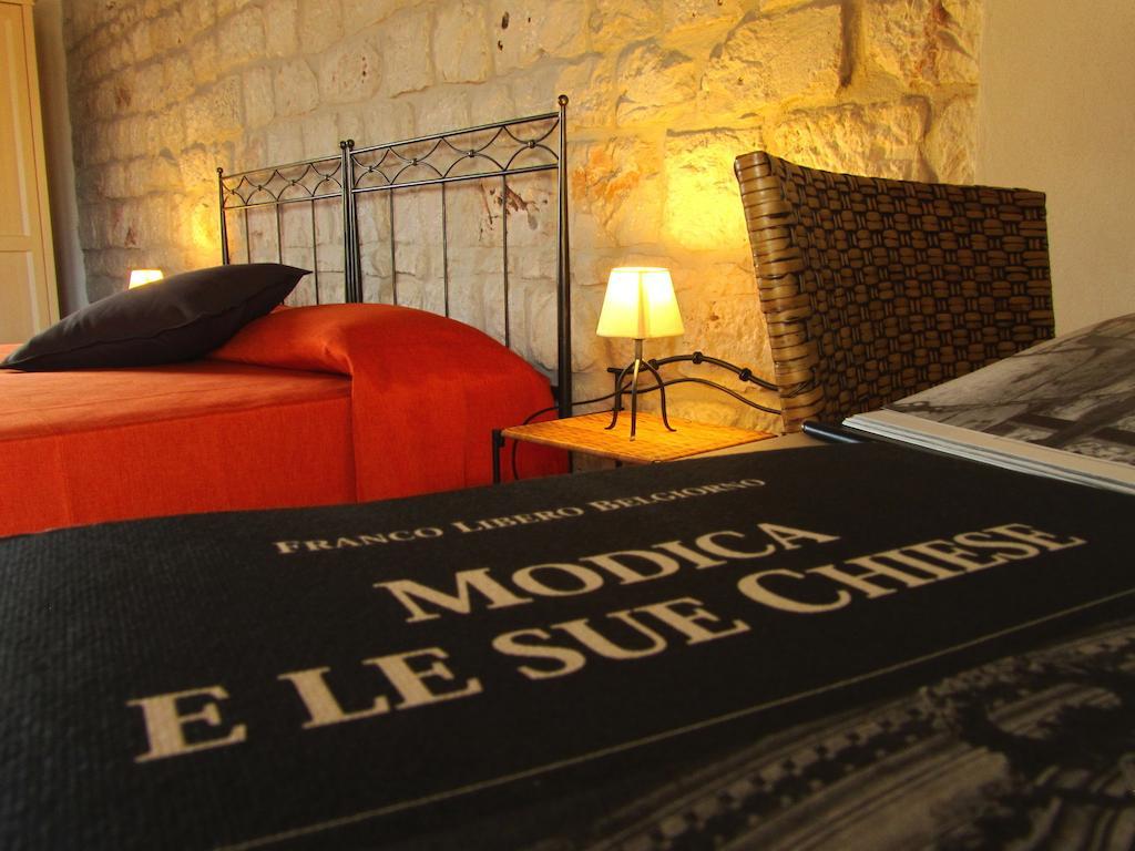 Casa Al Castello Ragusa Quarto foto